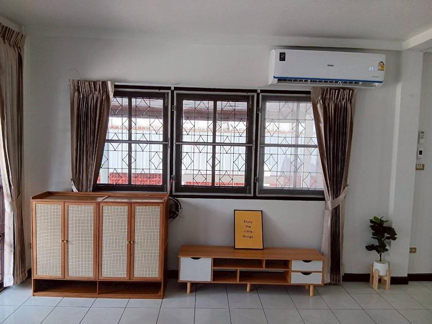 ให้เช่า บ้านเดี่ยว 2 ชั้น ในซอยสุขุมวิท 54 บ้านว่าง 1 ก.พ. 2569 10