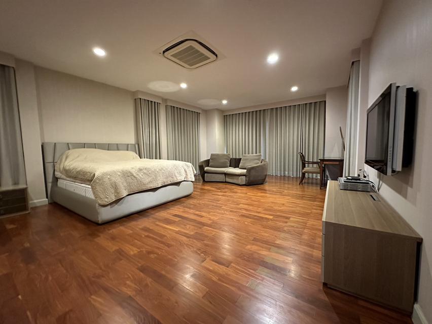 ว่าง ปล่อยเช่าและขาย บ้านเดี่ยว3ชั้น  หมู่บ้านแกรนด์บางกอก บูเลอวาร์ด รัชดา-รามอินทรา 2 11