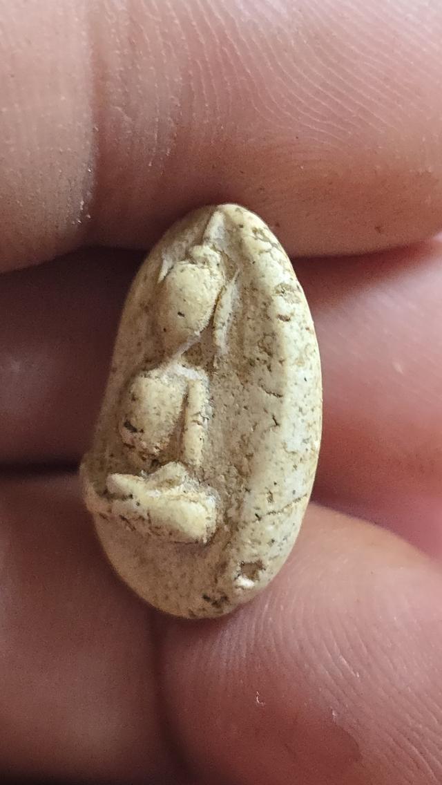 พระกรุวัดพลับ พิมพ์สมาธิเล็ก(ไข่จิ้งจก) 3