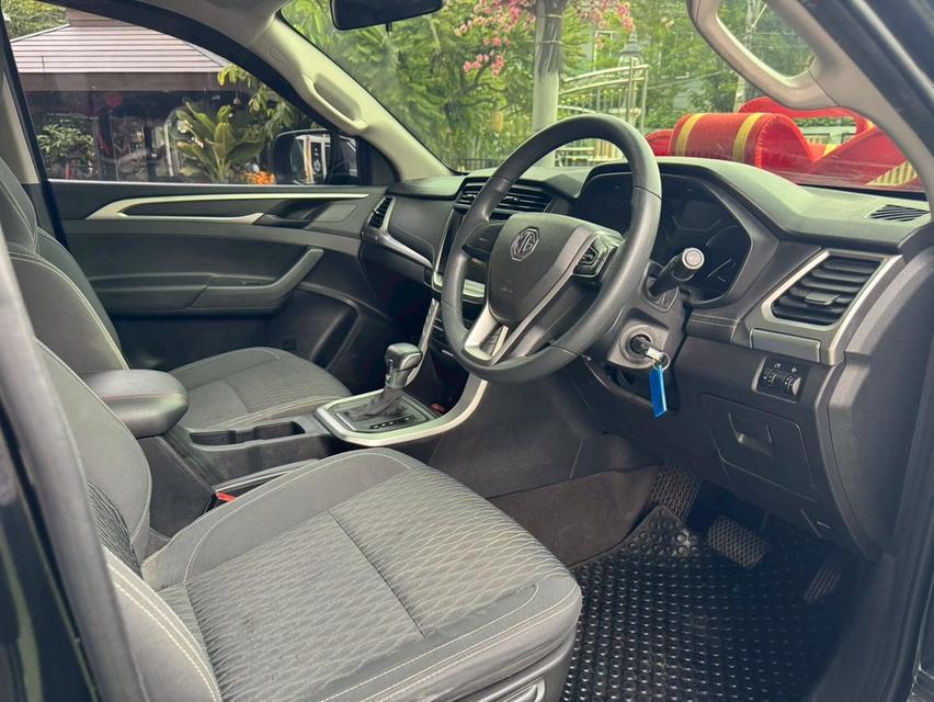 ขายMG EXTENDER รุ่น DOUBLE  CAB GRAND D ปี2021เครื่อง 2.0cc. AUTO  ไมล์แท้100% คะ 9