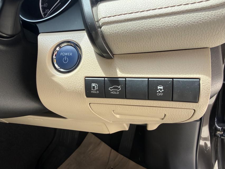 Toyota Camry hybrid 2.5 hv 2019 รูปที่ 7