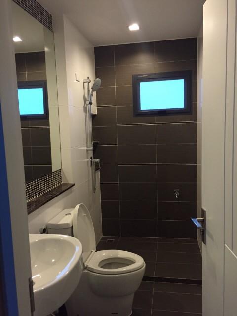 ให้เช่าบ้านเดี่ยวบุราสิริ -วงแหวนอ่อนนุช4นอน3น้ำ1รับแขก1ห้องครัว1ห้องทำงานแอร์เฟอร์ครบเช่า40000บาท/เดือนถ.กิ่งแก้ว 8