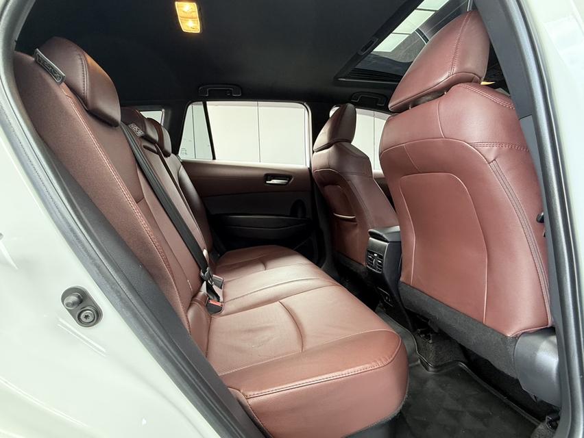 2021 TOYOTA COROLLA CROSS, 1.8 HYBRID PREMIUM SAFETY โฉม ปี20-ปัจจุบัน ตัวท๊อป มือเดียวป้ายแดง ปี20 จด 21👉ไมล์แท้ 164,323 km. เข้าศูนย์ทุกระยะ รูปที่ 6