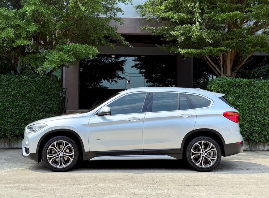2017 BMW X1 F48 18D ( ดีเซล ) รถออกศูนย์ BMW THAILAND รถวิ่งน้อย ประวัติศูนย์ครบ รถไม่เคยมีอุบัติเหตุครับ