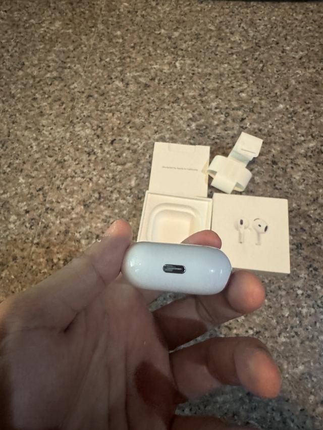 มาอีกแล้วที่ถามหากันขายAir Pod Gen4 ของแท้ ยกกล่องใช้งานดีทุกๆฟังชั่น ขายราคา 2990 บาท เบอติดต่อ 0946911772 นัดรับ: หลังราม สนามกีฬาราชมังคลา รูปที่ 6