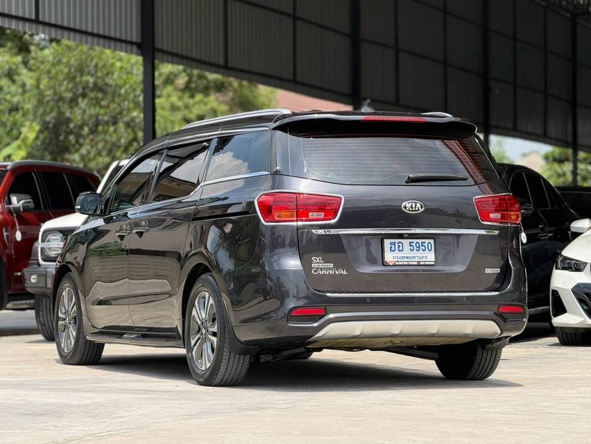 ✨ KIA GRAND CARNIVAL 2.2 SXL โฉม ปี 14-21 ปี 2018 รุ่นท็อปสุด SXL รูปย่อยที่ 4