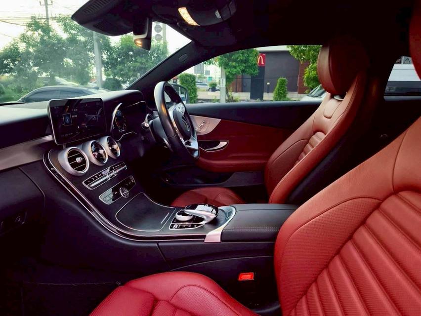 BENZ C200 2.0 COUPE AMG DYNAMIC สีขาว 2023 8