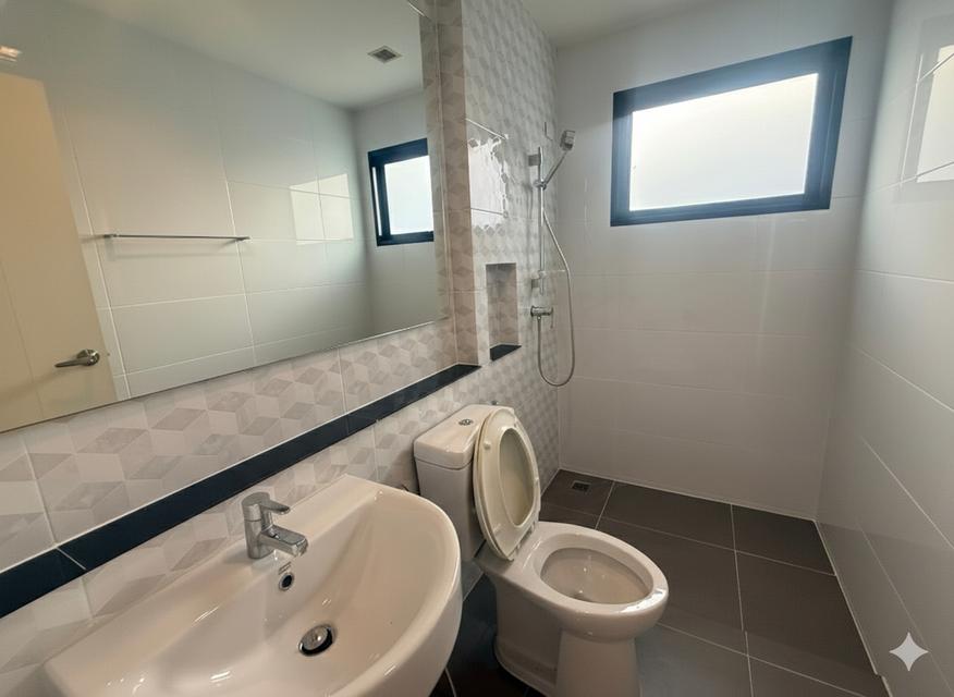 บ้านสุดหรู CASA GRAND สุขาภิบาล 5 บ้านใหม่ บ้านเดี่ยว 2 ชั้น บิ้วอินสไตล์โมเดิร์น 4 นอน 3 ห้องน้ำ 9.49 13