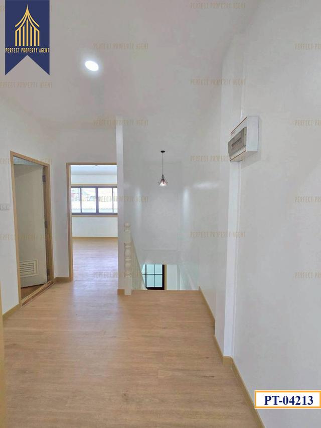 ทาวน์เฮ้าส์รสสุคนธ์ บางใหญ่ พร้อมอยู่ 9