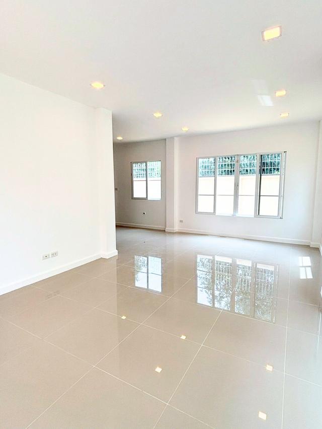 🏠ขายบ้านเดี่ยว อิมเมจ เพลส พุทธมณฑลสาย4   รีโนเวทใหม่ 🌟ราคานี้คุ้มที่สุดในโครงการ 🌟 10