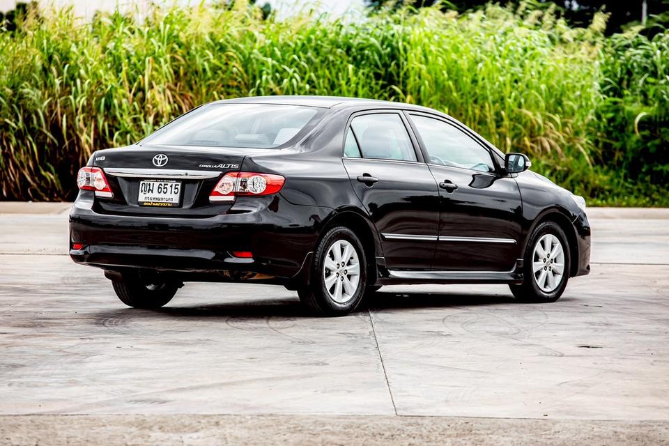 Toyota Altis 1.6E CNG ปี 2011 สีดำ