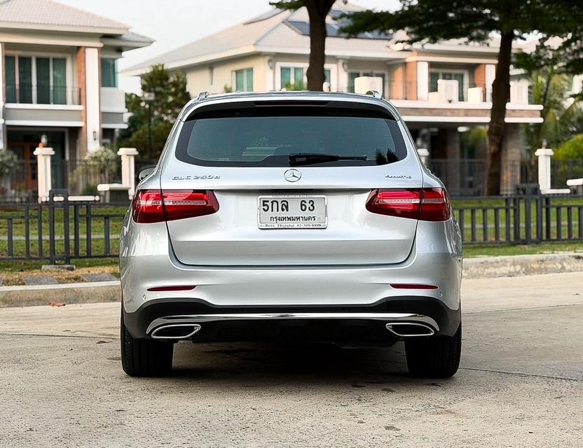 Benz GLC250d AMG Dynamic 4matic ปี 2018 Top สุด Facelift ดีเซลล้วน เจ้าของเดียว หลังคา รูปที่ 5