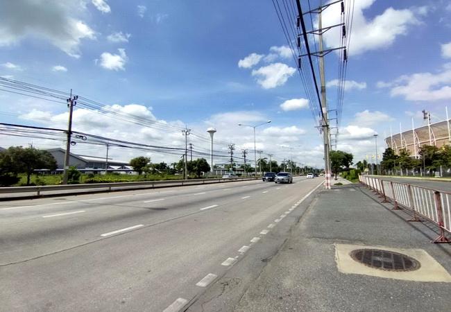 ขายที่ดิน หนองจอก ตรงข้ามบางกอกอารีน่า ติดถนนเชื่อมสัมพันธ์ แขวงโคกแฝด เขตหนองจอก กรุงเทพมหานคร