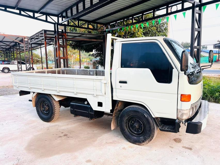 ปล่อยต่อรถบรรทุก 4 ล้อกลาง TOYOTA DYNA 5