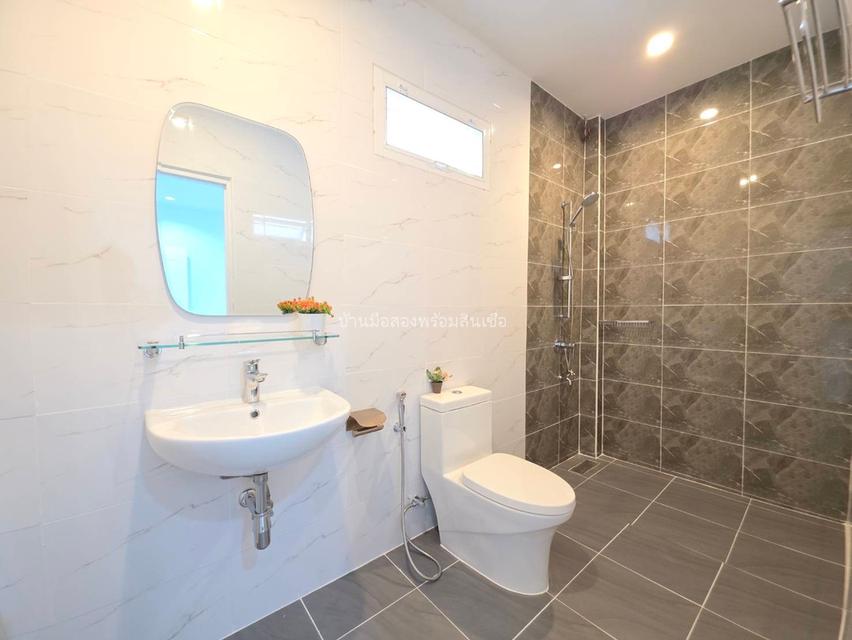 หมู่บ้านพฤกษ์ลดา วงแหวน หทัยราษฎร์ 11