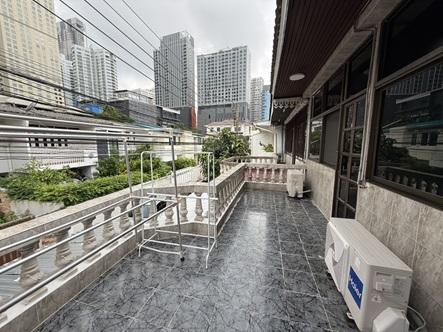 ให้เช่าทาวน์เฮ้าส์ 2ชั้น สุขุมวิท26 ใกล้ รร.โฟร์วิงส์ Line ID 0619636888 7