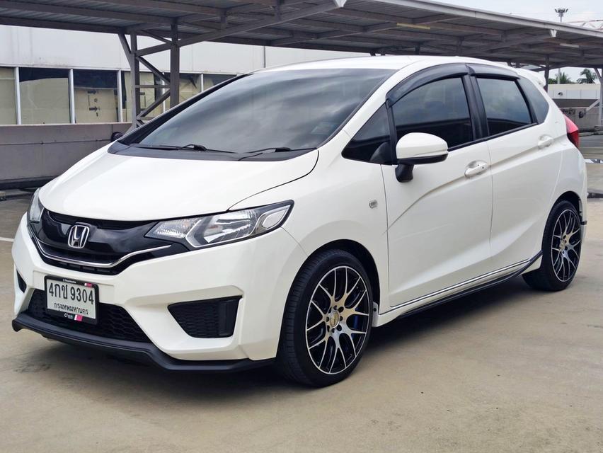 รหัสรถ CAT9304 2015 HONDA JAZZ 1.5V ออโต้