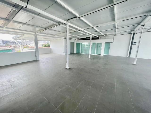 PB5895ให้เช่า อาคารพาณิชย์ 3 คูหา 4 ชั้น ซอยรามคำแหง ใกล้แยกลำสาลี อาคารใหม่พร้อมใช้งาน 7