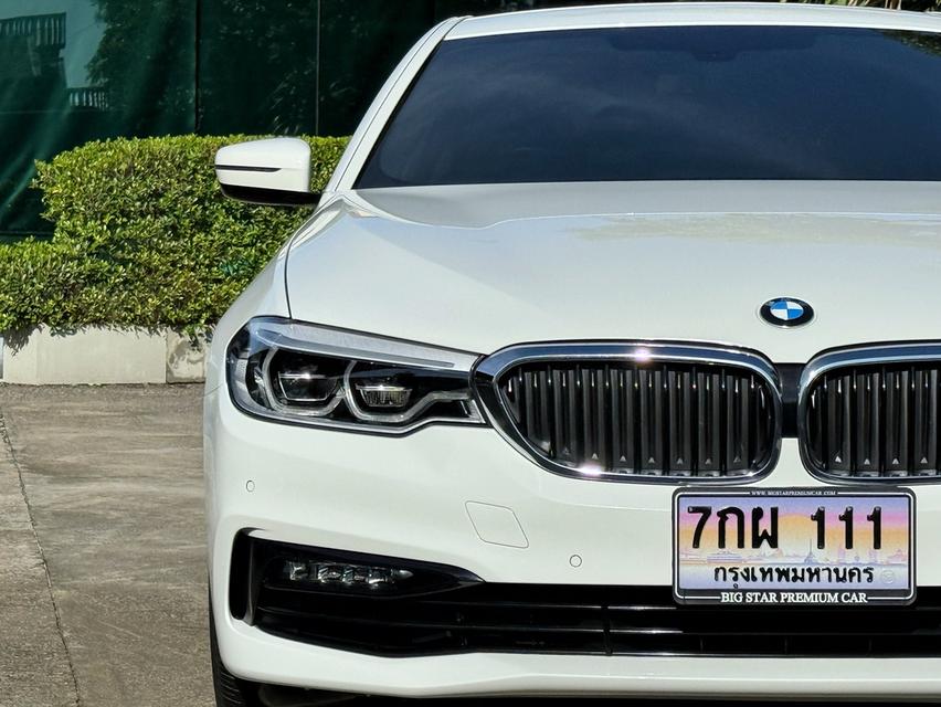 2020 BMW 530e G30 รถมือเดียวออกป้ายแดง รถวิ่งน้อย เข้าศูนย์ตามระยะ รถไม่เคยมีอุบัติเหตุครับ 7