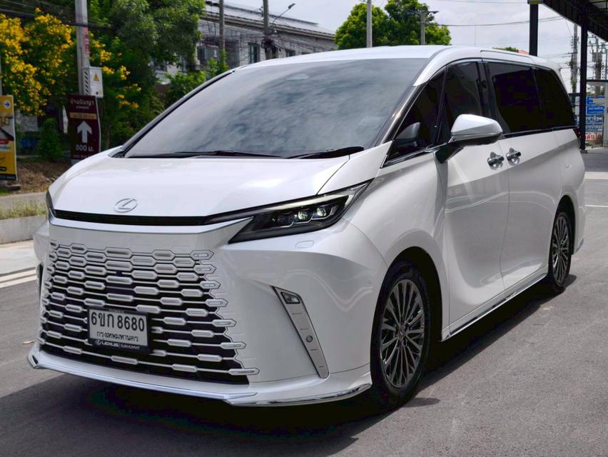รหัสรถ KPV8680 2025 LEXUS LM 350h EXECUTIVE 7 SEAT