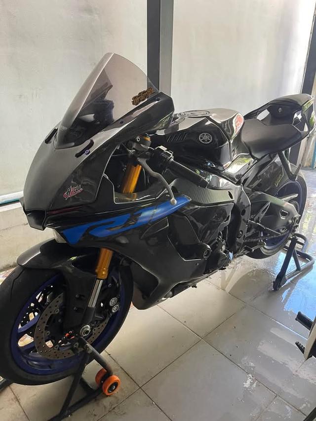 Yamaha R1 สภาพใหม่