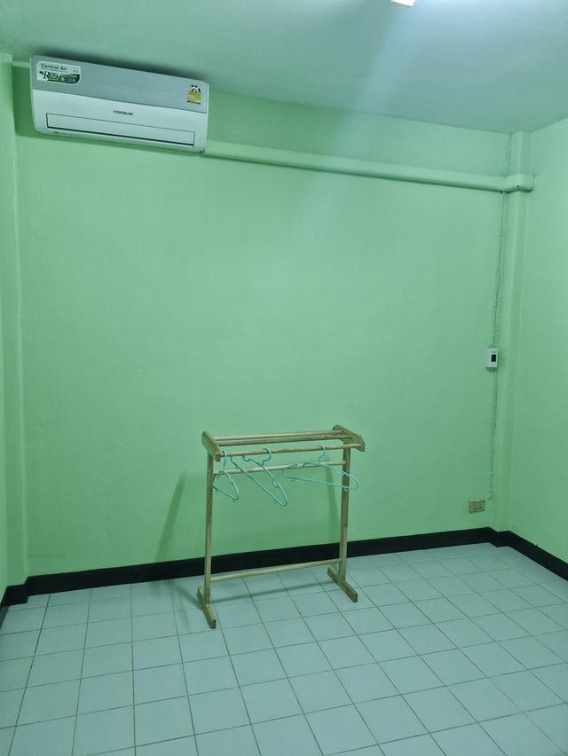 ขายถูก ทาวน์เฮาส์ชั้นเดียวเคหะรามคำแหง(1,200,000 บาท)ต่อเติมเต็มพื้นที่38 ตร.ม. 6