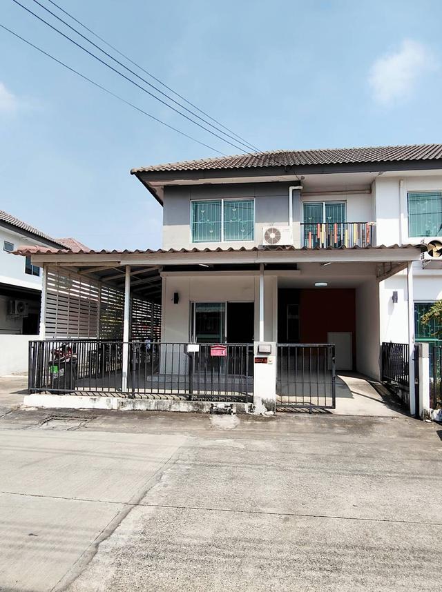 บ้านทาวเฮาส์มือสองราคาถูก 2