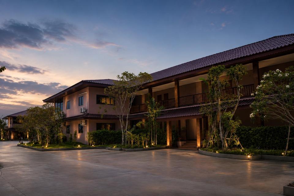 โรงแรม ล้านนาการ์เด้น รีสอร์ท