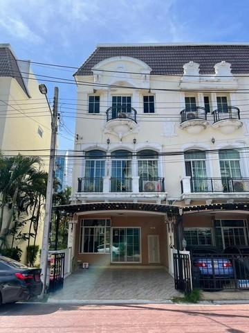 ให้เช่า ทาวน์โฮม 3 ชั้น เดอะเมทโทร พระราม 9 For rent 3-storey townhouse The Metro Rama 9 หลังมุม บ้านแต่งสวย เฟอร์ฯครบ