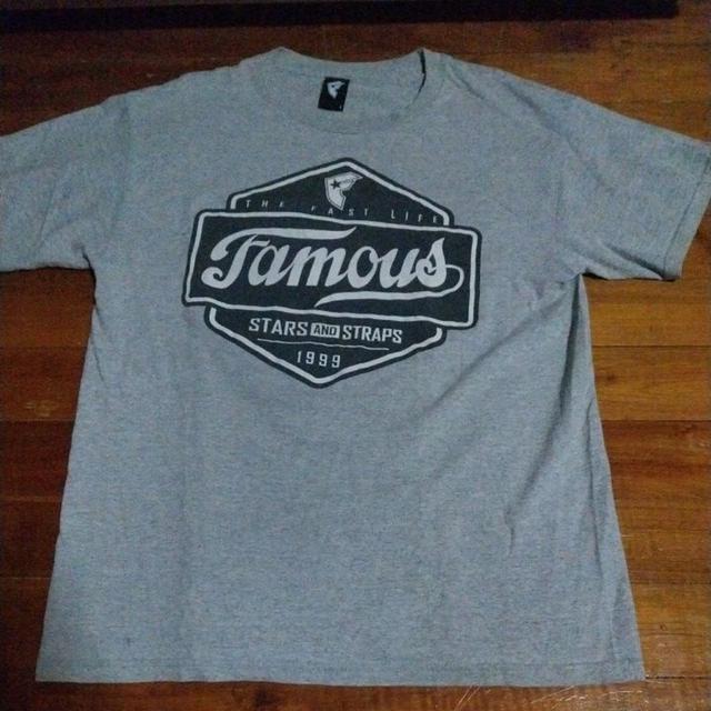 เสื้อยืดแขนสั้น แนวสตรีท FAMOUS แท้ มือสอง สภาพดี ของพร้อมส่งครับ