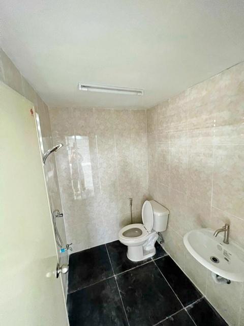 ซ.ไสวประชาราษฎร์ บิ๊กซี ลำลูกกา 3 กม.ให้เช่าโกดัง 1นอน 2น้ำ ลำลูกกา คลอง4 280 ตร.ม. 7