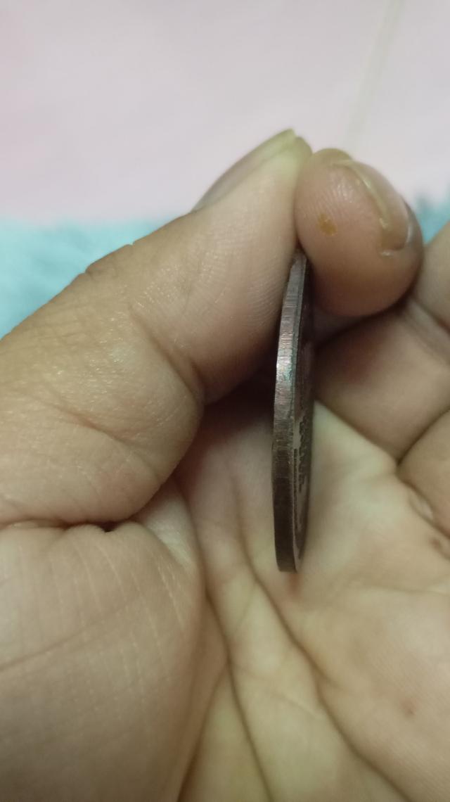 เหรียญพลิกดวง พระอ.สุริยันต์ รูปที่ 4