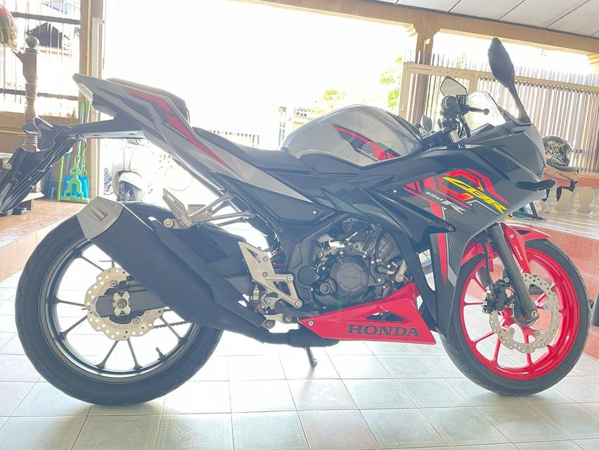 CBR150R รถบ้าน มือเดียว ใช้งานน้อย สภาพเดิม ไม่เคยล้ม เอกสารครบ ผ่อนได้ ดาวน์น้อย ไม่ต้องค้ำ วิ่ง8000 ปลายปี64 6