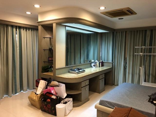 ให้เช่าบ้านเดี่ยว 2 ชั้น 208 ตร.ว. ย่านสาทร สวนพลูซอย 6 ใกล้ BTS ช่องนนทรี 6