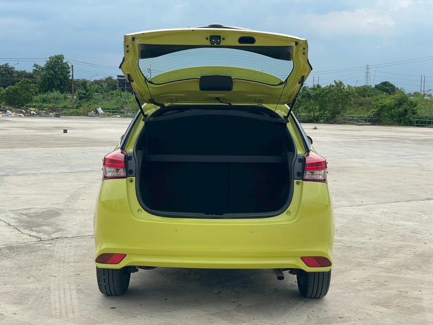 TOYOTA  YARIS  1.2 G TOP Y 17  HACTHBACK สีเขียว