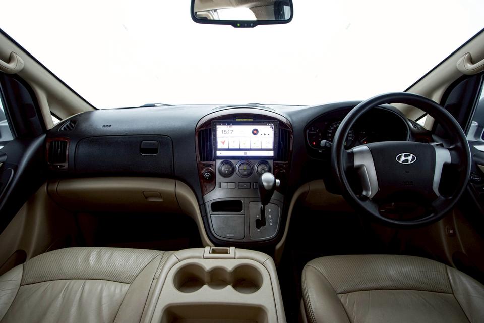HYUNDAI H-1 2.5 DELUXE 2009  4