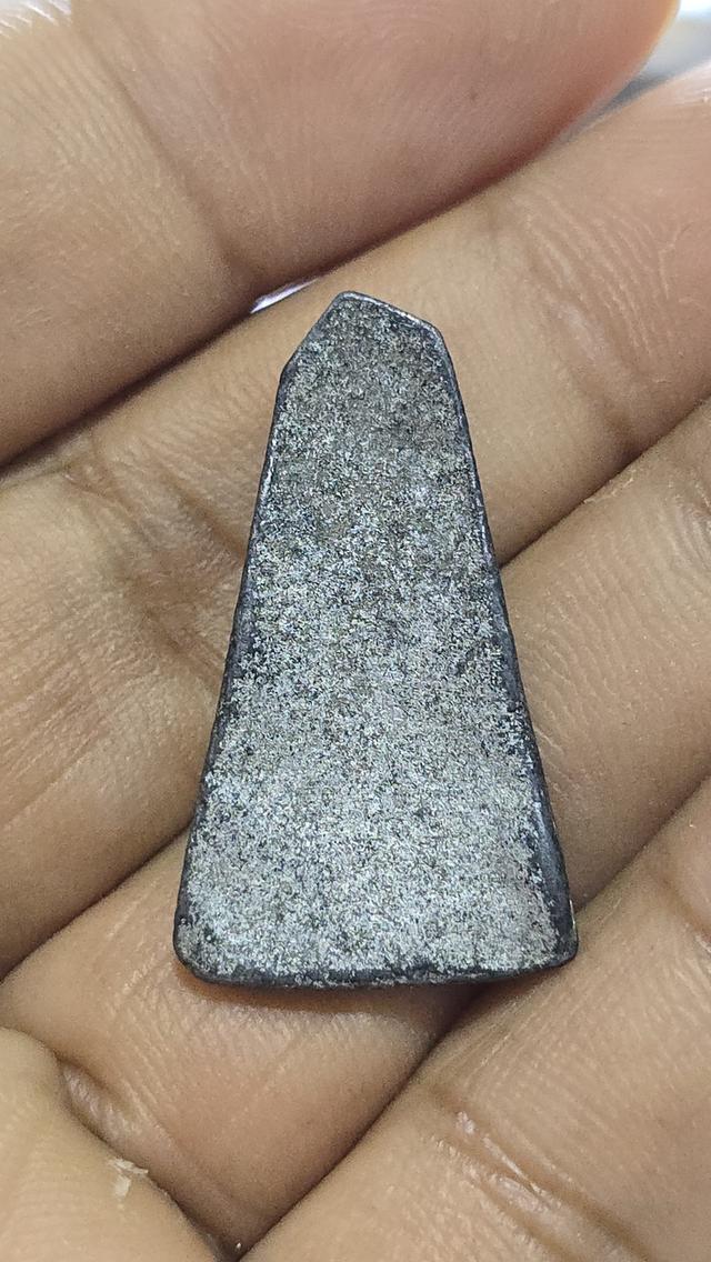 พระผงสุพรรณยอดโถ เนื้อชินเงิน 2