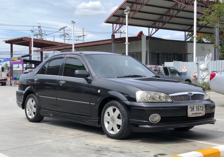 Ford Laser ปี 2003 สีดำ สภาพดี 3