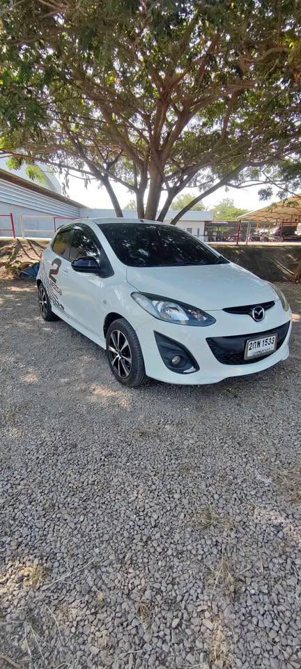 Mazda 2 ปี 2010 5 ประตู 