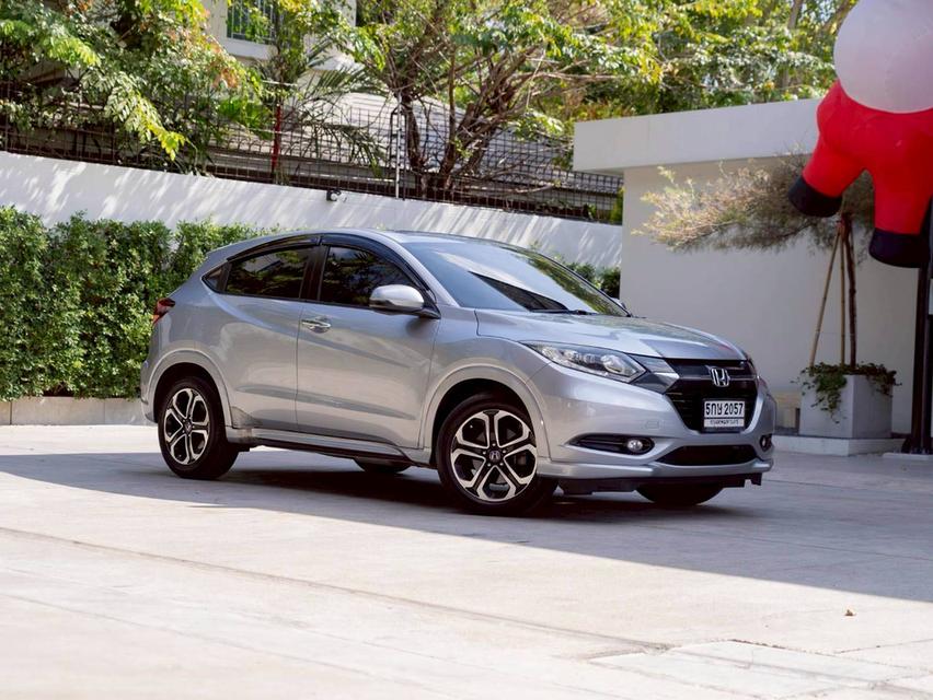 Honda hr-v 1.8 E Limited ปีจด 2017 ♨️ ประกันเครื่องเกียร์3ปี3หมื่นkm ♨️ รูปที่ 2
