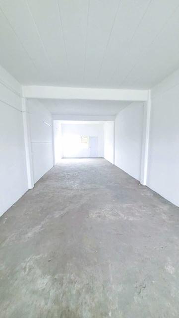 ตลาดบ้านฟ้า เลอมาร์เช่ 3กม. ถ.นิมิตรใหม่ ให้เช่าอาคารพาณิชย์ 3.5 ชั้น มีพื้นที่ด้านหลังบ้าน กว้างใหญ่ 28 ตร.วา. 350 ตร.ม 6