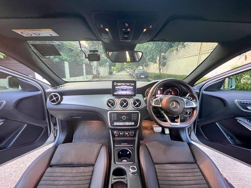 ขาย Benz Gla250Amg ปี19 12