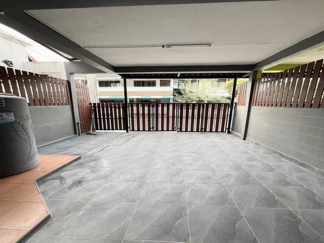PB5284 ให้เช่าทาวน์เฮ้าส์ หมู่บ้านธนะสิน ซอยนวมินทร์66 บ้านรีโนเวทใหม่ 9