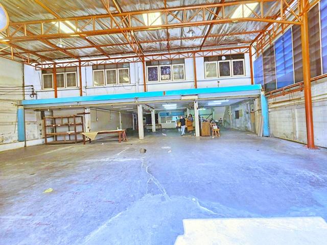 ค่าเช่าเฉลี่ยต่ำกว่า 90 บาทต่อตร.ม. Terminal21 พระราม 3 700ม.สาธุประดิษฐ์ 12-20 ให้เช่า โกดัง 551 ตร.ม. ทำเลนราธิวาส20-2 1