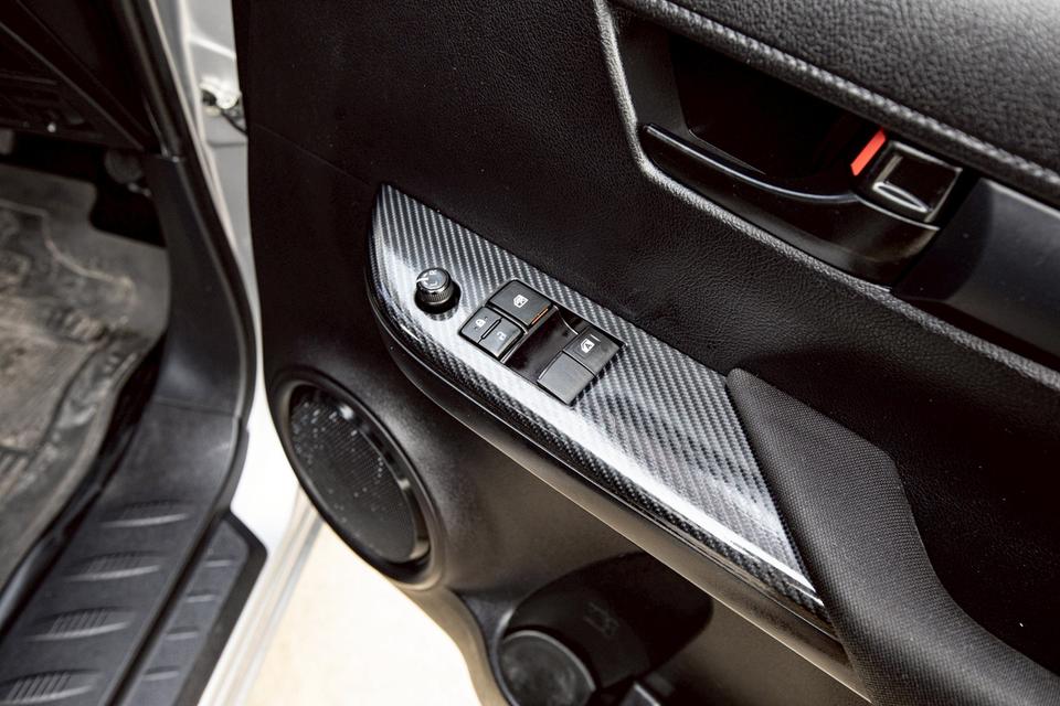 TOYOTA HILUX REVO 2.4 ENTRY STANDARD CAB ปี 2021 สีเทา  18