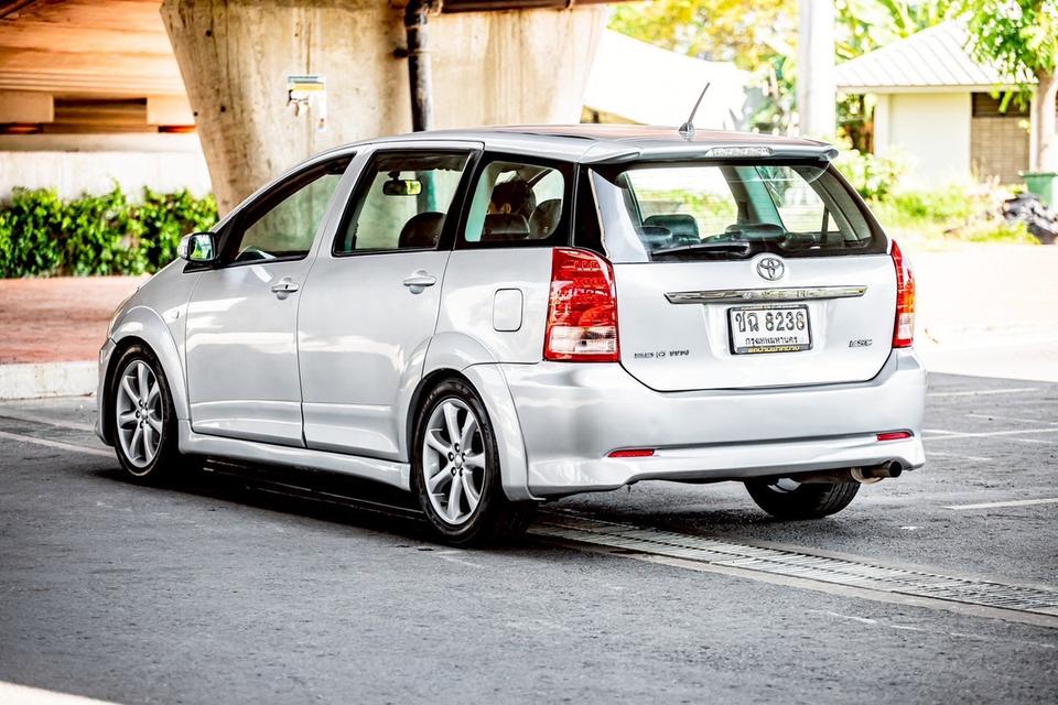Toyota Wish 2.0Q สีบอกรอนเงิน สภาพนางฟ้า ปี 2007 เกียร์ออโต้ 6