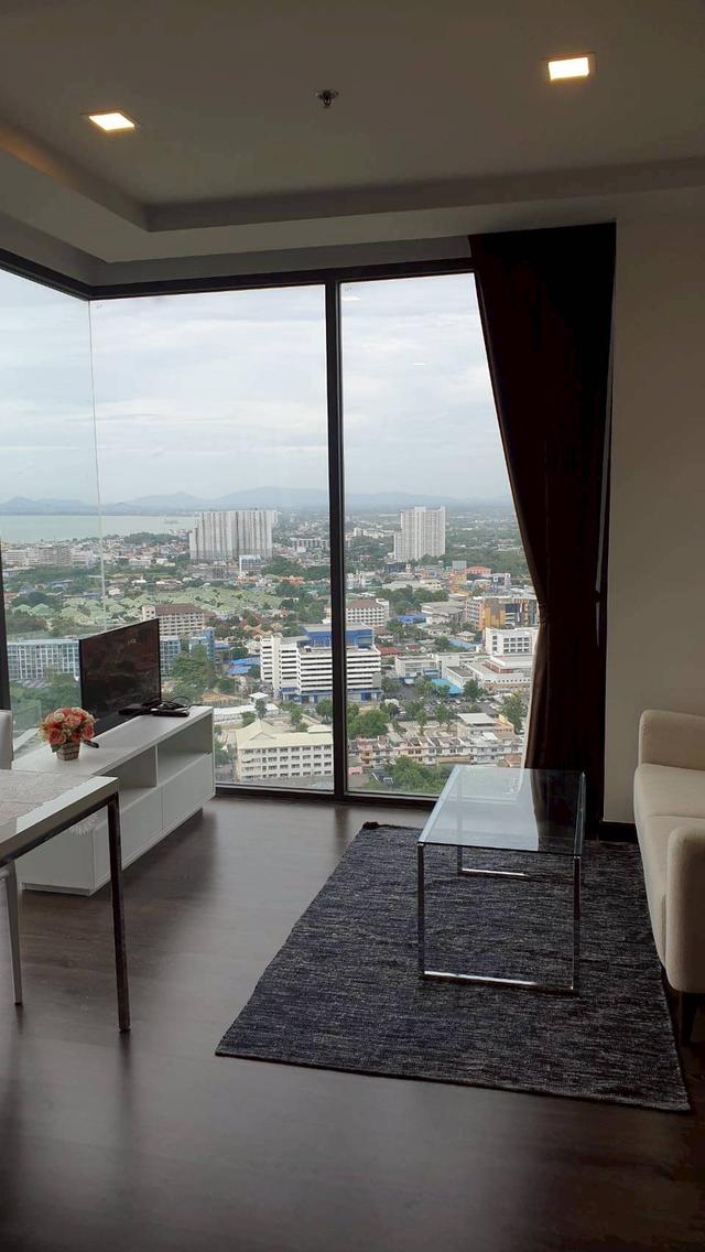 ขาย / ให้เช่า POSH PATTAYA CONDOMINIUM (พอช พัทยา) ห้องมุม ชั้นสูง วิวทะเลและวิวเมือง 1
