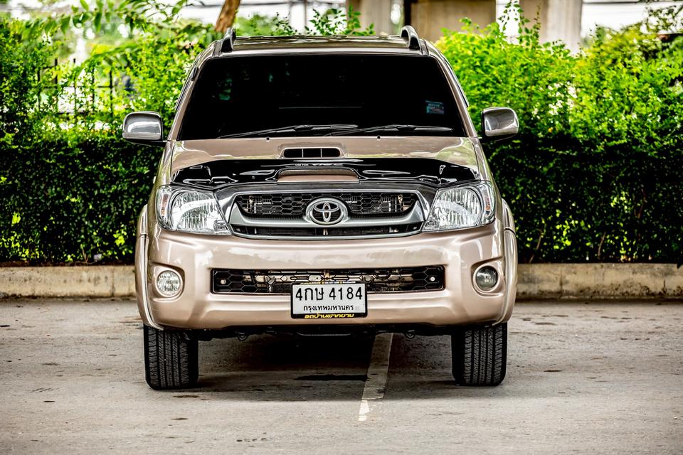 Toyota Vigo Double Cab 4 ประตู 2.5G ดีเซล เกียร์ Auto ปี2009 สีน้ำตาล
