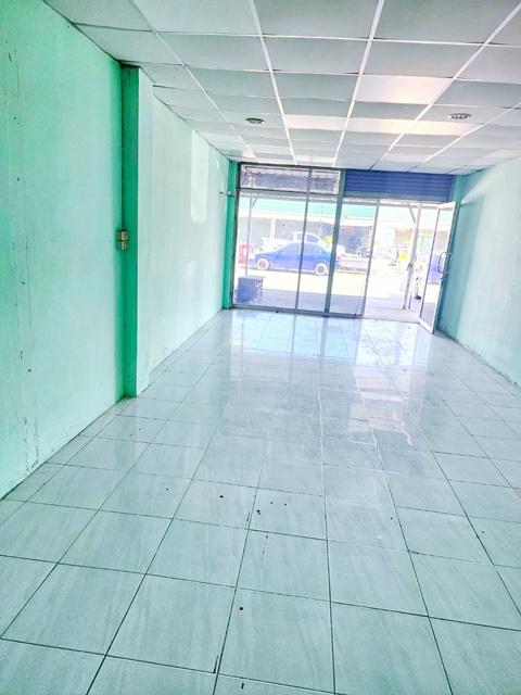 เหลือเพียง 2 ห้อง BigCสุวินทวงศ์ ให้เช่าอาคารพาณิชย์ 5ม.x13 ม รถ 6-10 ล้อเข้าได้ หทัยราษฏร์ นิมิตรใหม่ 18 ตร.ว. 68 ตร.ม. 4