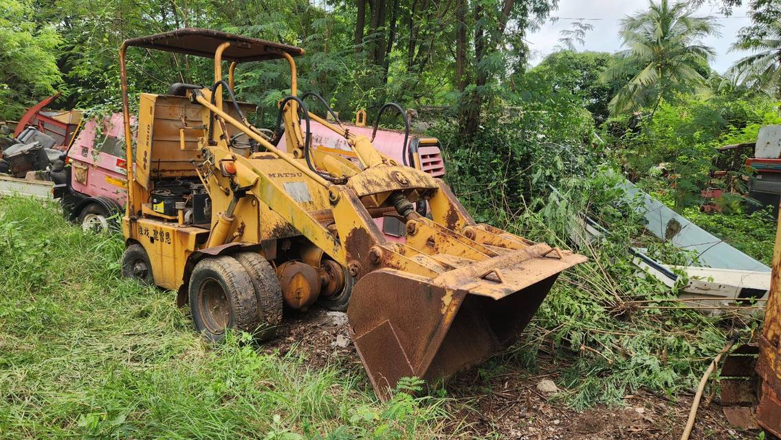 ขาย รถตักล้อยาง KOMATSU SD10 เครื่อง ISUZU ดีเซล เก่าญี่ปุ่นแท้ ล้อหน้าคู่ สภาพเดิมๆจากนอก 7